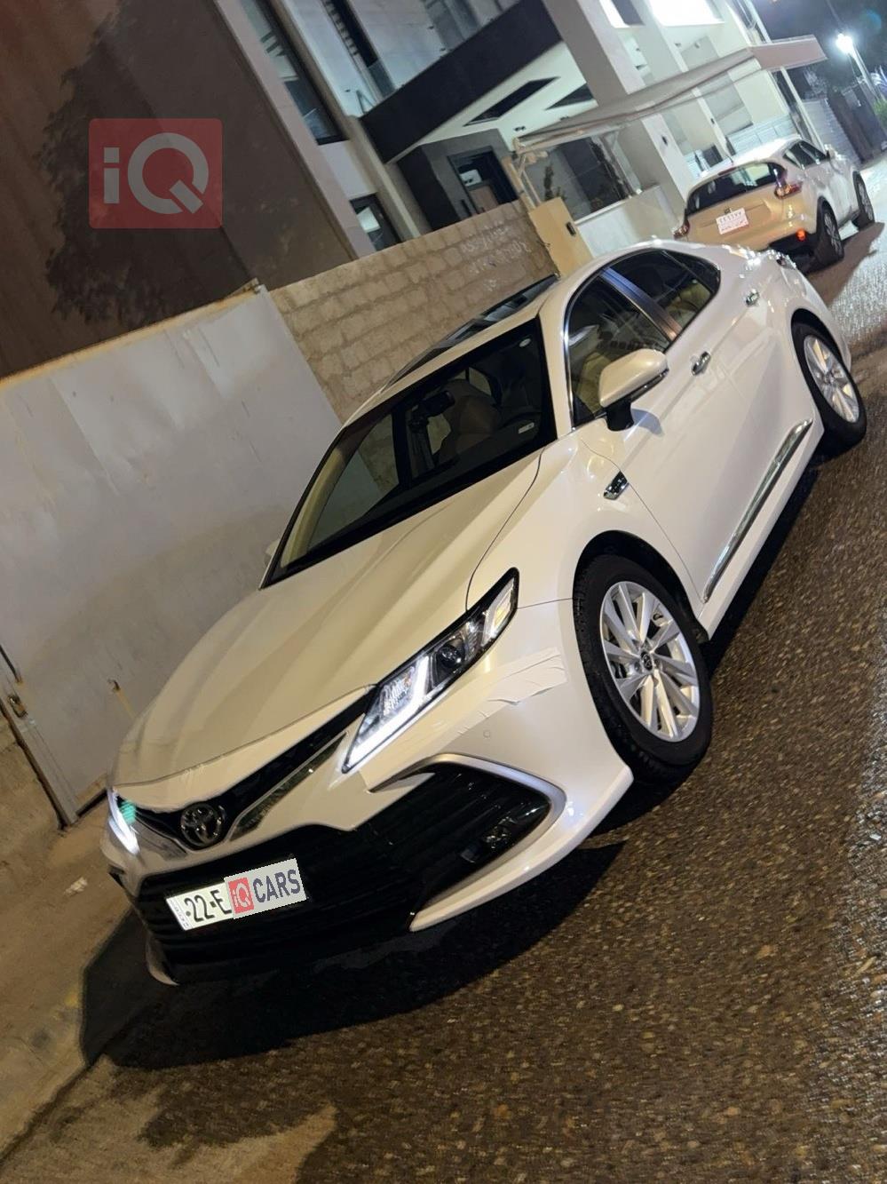 تۆیۆتا کامری